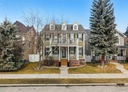 274 Somme Avenue SW Calgary, AB T2T 5J9