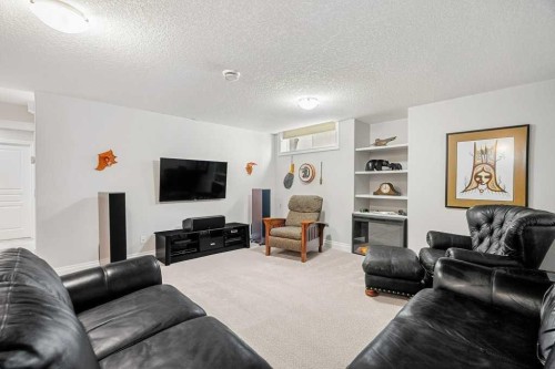 274 Somme Avenue Sw, Calgary, AB - Indoor Photo Showing Living Room