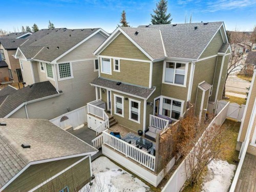 274 Somme Avenue Sw, Calgary, AB - Outdoor