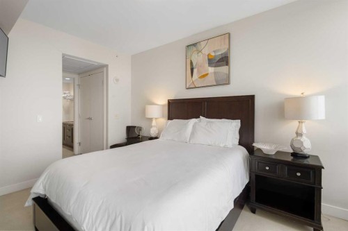 1322-222 Riverfront Avenue Sw, Calgary, AB - Indoor Photo Showing Bedroom
