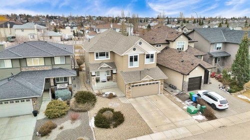 86 Evergreen Common Sw, Calgary, AB - Outdoor With Facade