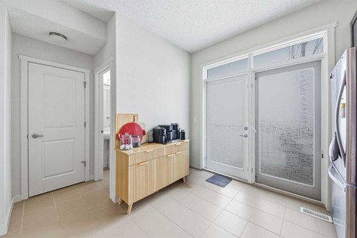 214 Nolanfield Villas Nw, Calgary, AB - Indoor Photo Showing Other Room