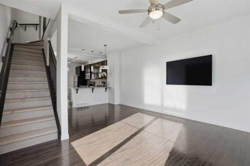 205 New Brighton Row Se, Calgary, AB - Indoor Photo Showing Other Room