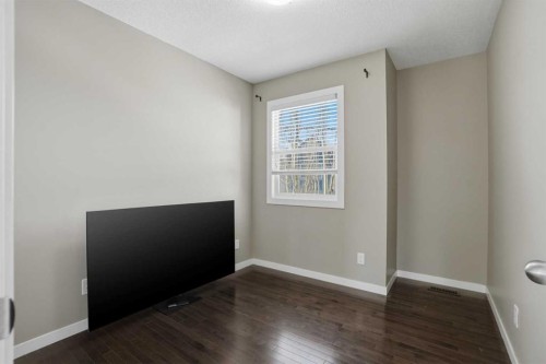205 New Brighton Row Se, Calgary, AB - Indoor Photo Showing Other Room