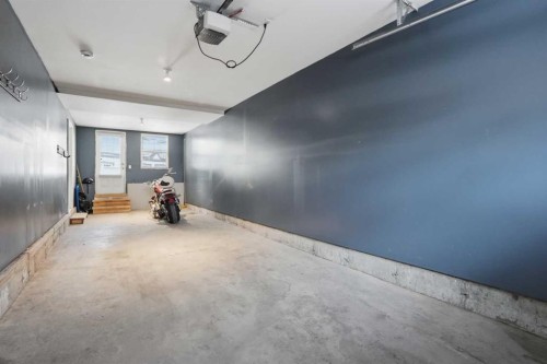 205 New Brighton Row Se, Calgary, AB - Indoor