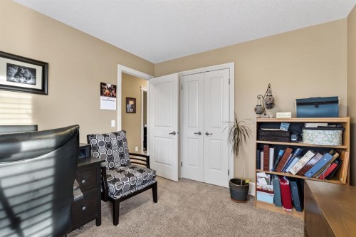 2 Ranchers Green, Okotoks, AB - Indoor