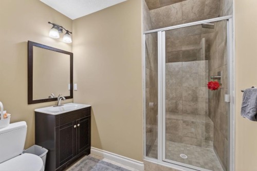 2 Ranchers Green, Okotoks, AB - Indoor Photo Showing Bathroom