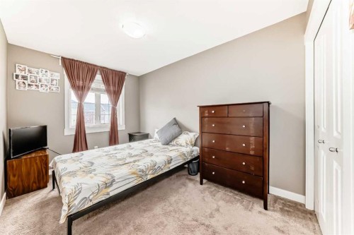 176 Cascades Passage, Chestermere, AB - Indoor Photo Showing Bedroom