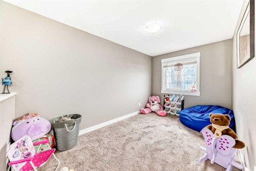 176 Cascades Passage, Chestermere, AB - Indoor Photo Showing Bedroom