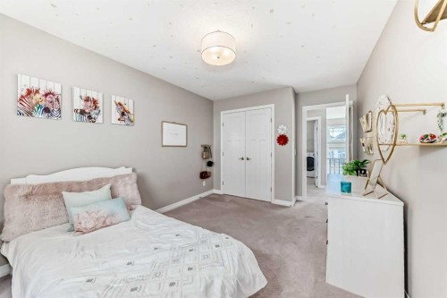 8 Masters Court Se, Calgary, AB - Indoor Photo Showing Bedroom