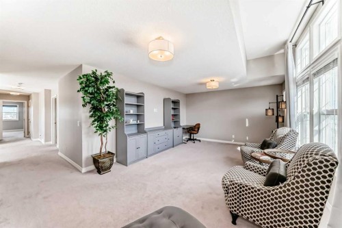 8 Masters Court Se, Calgary, AB - Indoor