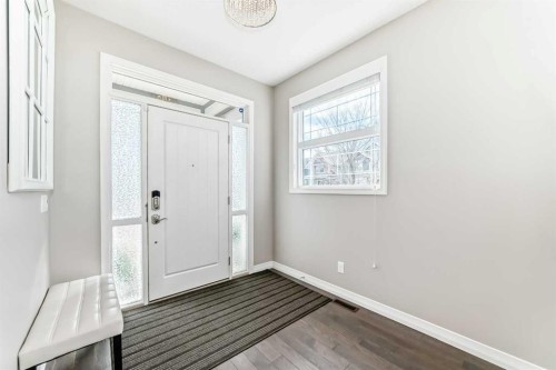 8 Masters Court Se, Calgary, AB - Indoor Photo Showing Other Room
