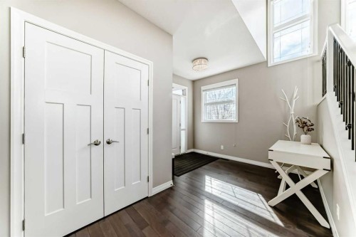 8 Masters Court Se, Calgary, AB - Indoor Photo Showing Other Room