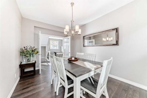 8 Masters Court Se, Calgary, AB - Indoor Photo Showing Dining Room