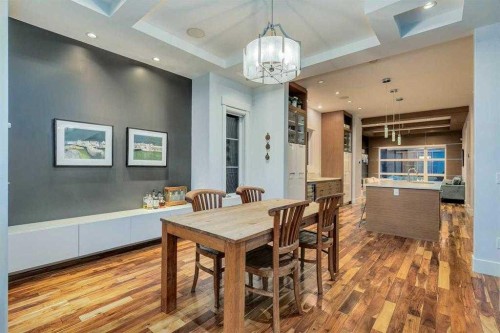 2027 42 Avenue Sw, Calgary, AB - Indoor Photo Showing Dining Room