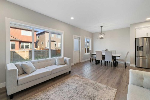 53 Savanna Heath Ne, Calgary, AB - Indoor