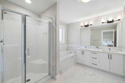 53 Savanna Heath Ne, Calgary, AB - Indoor Photo Showing Bathroom