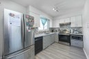 427 Rundlelawn Way Ne, Calgary, AB  - Indoor Photo Showing Kitchen With Stainless Steel Kitchen With Upgraded Kitchen 