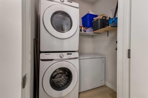 3205-200 Seton Circle Se, Calgary, AB - Indoor Photo Showing Laundry Room