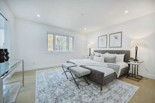 941 West Chestermere Drive, Chestermere, AB - Indoor Photo Showing Bedroom