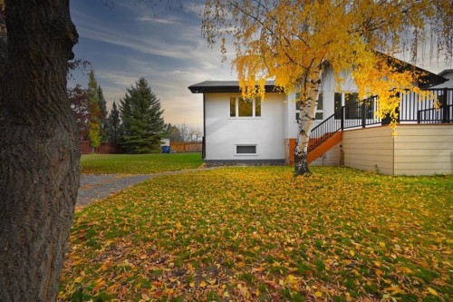 941 West Chestermere Drive, Chestermere, AB - Outdoor