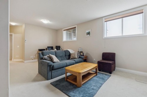 657 Woodside Court Nw, Airdrie, AB - Indoor Photo Showing Other Room
