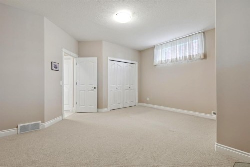 657 Woodside Court Nw, Airdrie, AB - Indoor