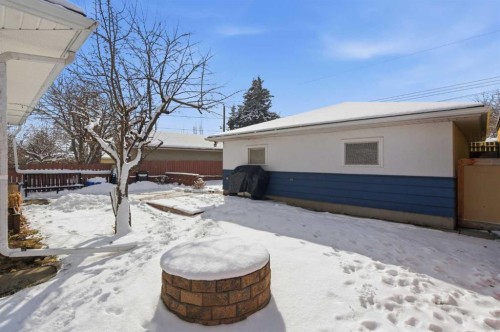 1011 18A Street Ne, Calgary, AB - Outdoor