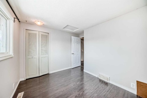 24 Abergale Way Ne, Calgary, AB - Indoor Photo Showing Other Room