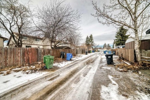 24 Abergale Way Ne, Calgary, AB - Outdoor
