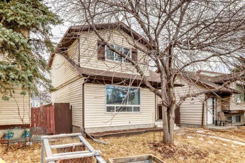 24 Abergale Way Ne, Calgary, AB - Outdoor