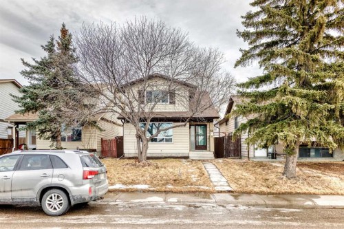 24 Abergale Way Ne, Calgary, AB - Outdoor