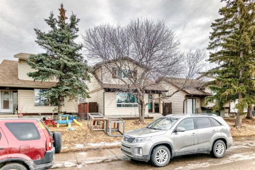 24 Abergale Way Ne, Calgary, AB - Outdoor