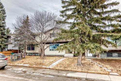24 Abergale Way Ne, Calgary, AB - Outdoor