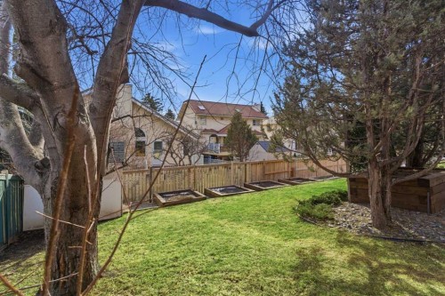 677 Hawkwood Boulevard Nw, Calgary, AB - Outdoor