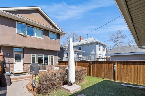 521 9 Avenue Ne, Calgary, AB - Outdoor