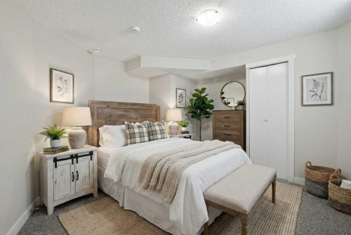 317 Martindale Drive Ne, Calgary, AB - Indoor Photo Showing Bedroom