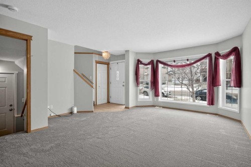 317 Martindale Drive Ne, Calgary, AB - Indoor Photo Showing Other Room