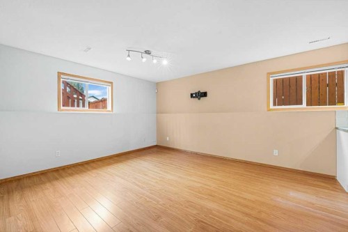 22 Lanterman Close, Red Deer, AB - Indoor Photo Showing Other Room