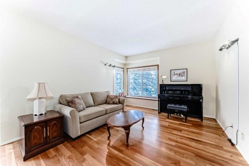 204 Edcath Place Nw, Calgary, AB 