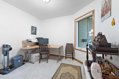 43 Edgebrook Cove Nw, Calgary, AB - Indoor Photo Showing Office