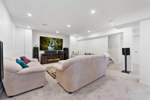 43 Edgebrook Cove Nw, Calgary, AB - Indoor