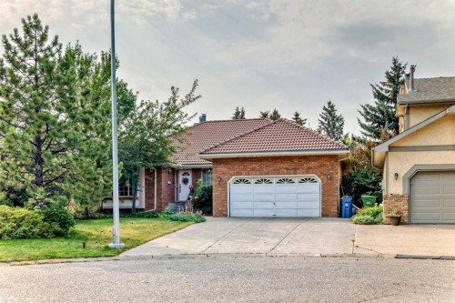 131 Varsity Estates Terrace Nw, Calgary, AB - Outdoor