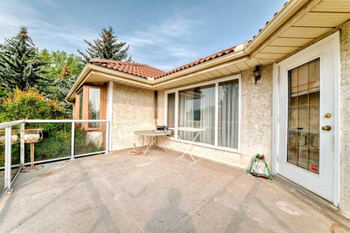 131 Varsity Estates Terrace Nw, Calgary, AB - Outdoor With Exterior