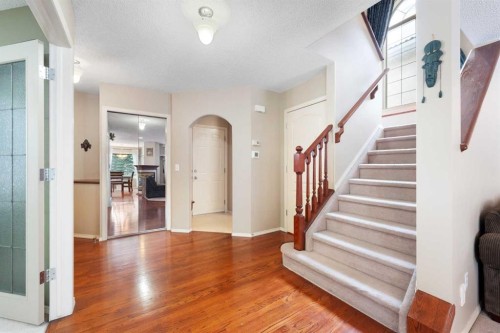 69 Hampstead Gardens Nw, Calgary, AB - Indoor Photo Showing Other Room