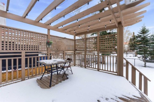 69 Hampstead Gardens Nw, Calgary, AB - Outdoor With Exterior