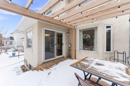 69 Hampstead Gardens Nw, Calgary, AB - Outdoor With Exterior