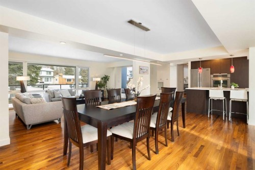 3323 Upton Place Nw, Calgary, AB - Indoor Photo Showing Dining Room