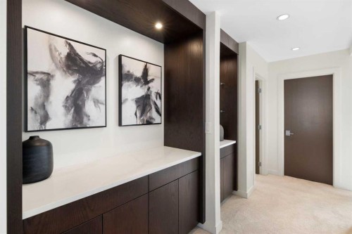 3323 Upton Place Nw, Calgary, AB - Indoor Photo Showing Other Room