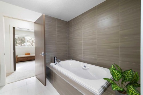 3323 Upton Place Nw, Calgary, AB - Indoor Photo Showing Bathroom